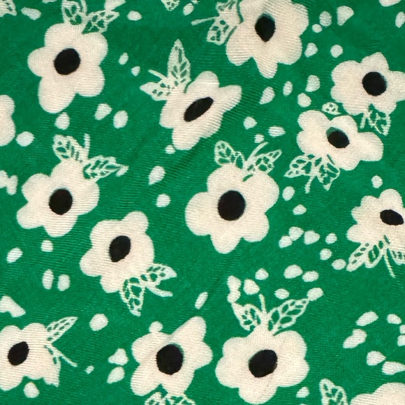 *NWOT* ASOS DESIGN - tie front midi tea dress in green based floral print - Picture 5 of 8